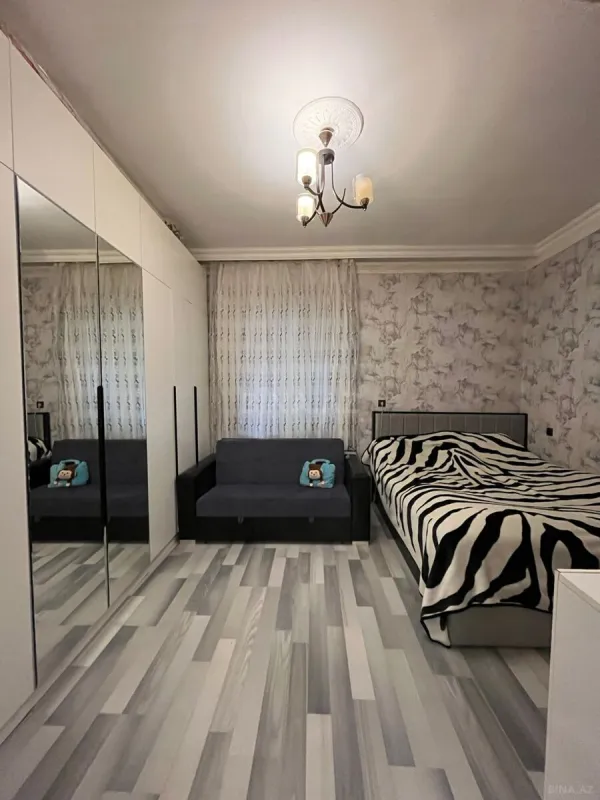Satılır 4 otaqlı həyət evi 80 m²