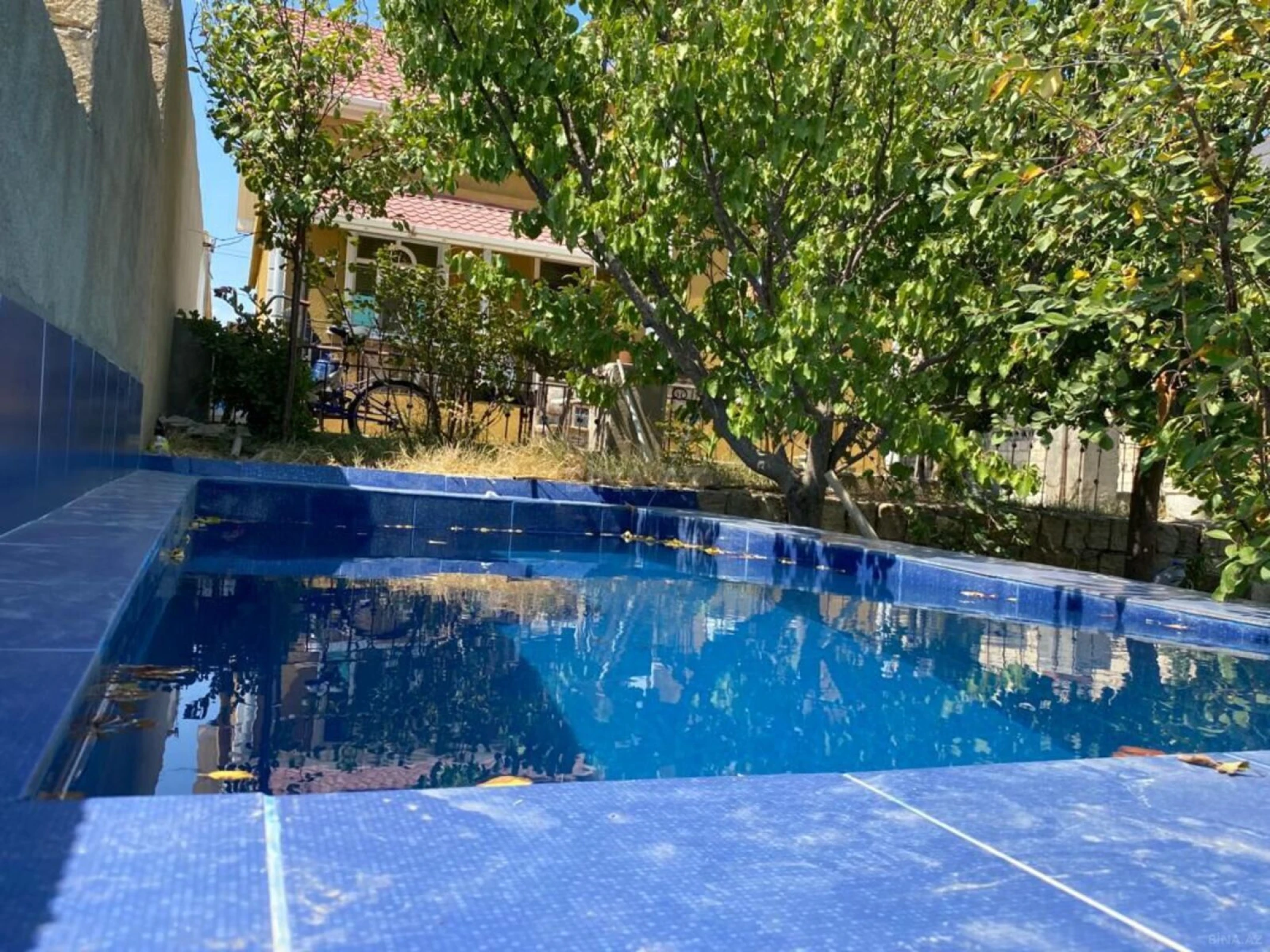 Satılır 4 otaqlı həyət evi 180 m²