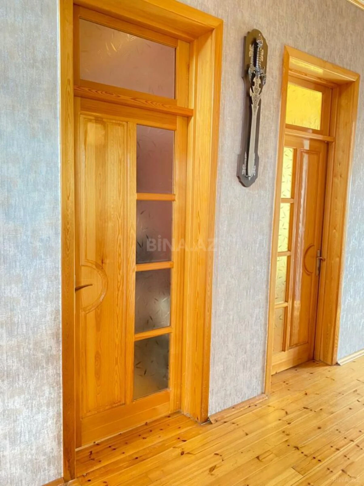 Satılır 4 otaqlı həyət evi 180 m²