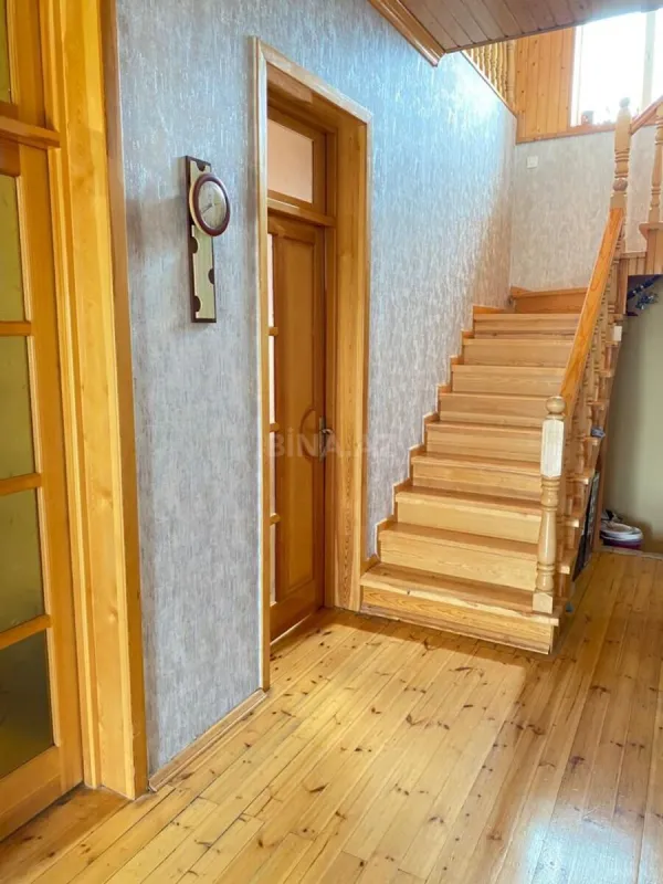 Satılır 4 otaqlı həyət evi 180 m²