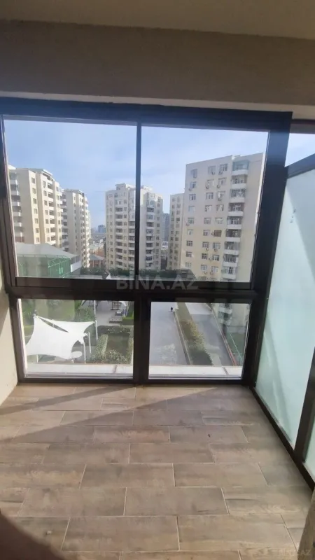 Satılır 2 otaqlı mənzil 88 m²
