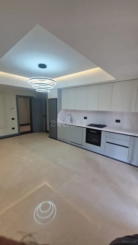 Satılır 2 otaqlı mənzil 88 m²