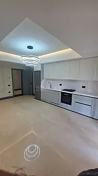 Satılır 2 otaqlı mənzil 88 m²