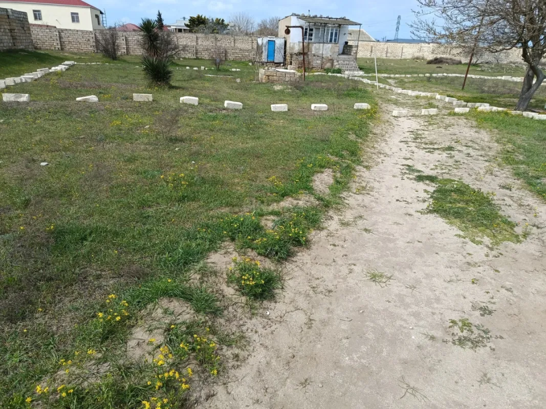 Satılır torpaq sahəsi 4 m²