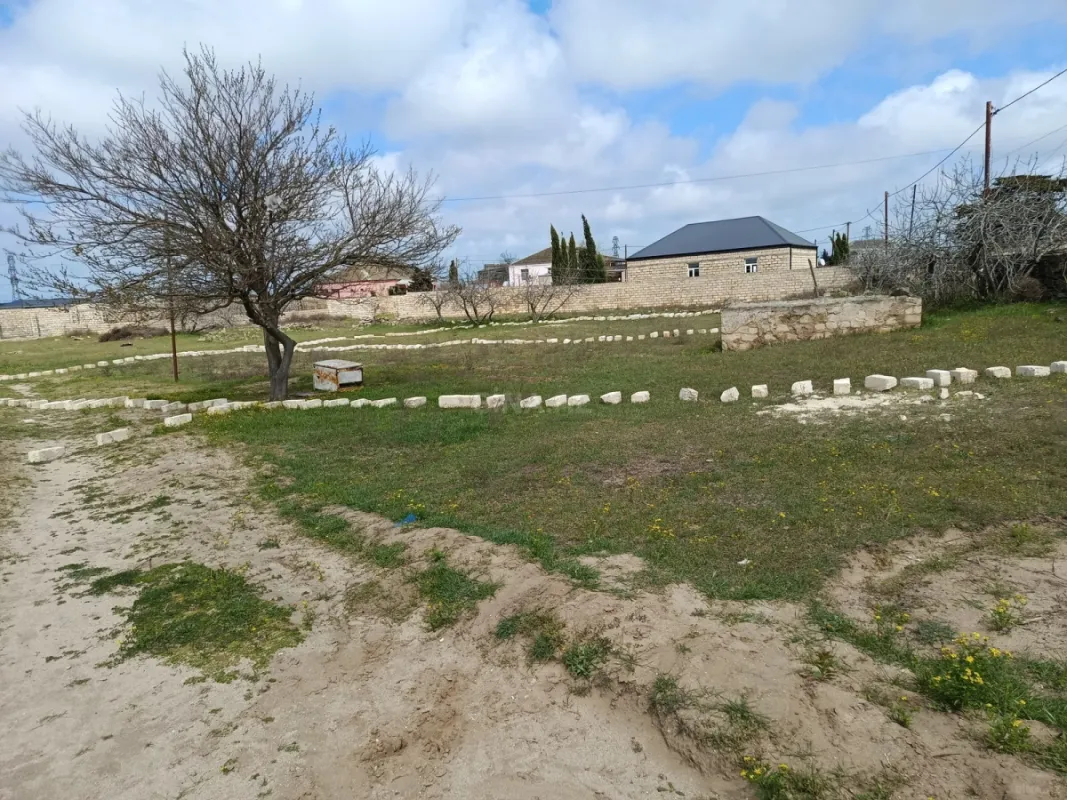 Satılır torpaq sahəsi 4 m²