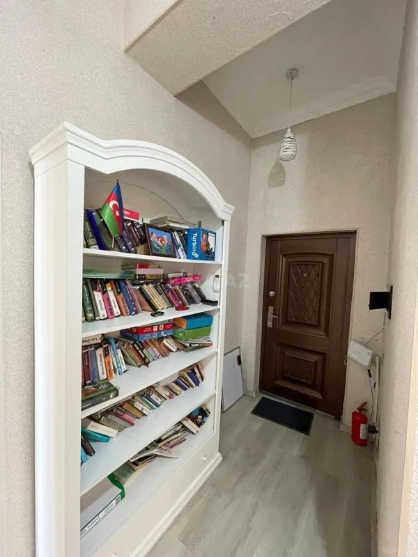 Kirayə verilir 2 otaqlı ofis 100 m²