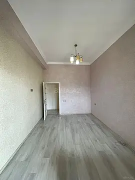 Kirayə verilir 2 otaqlı ofis 100 m²