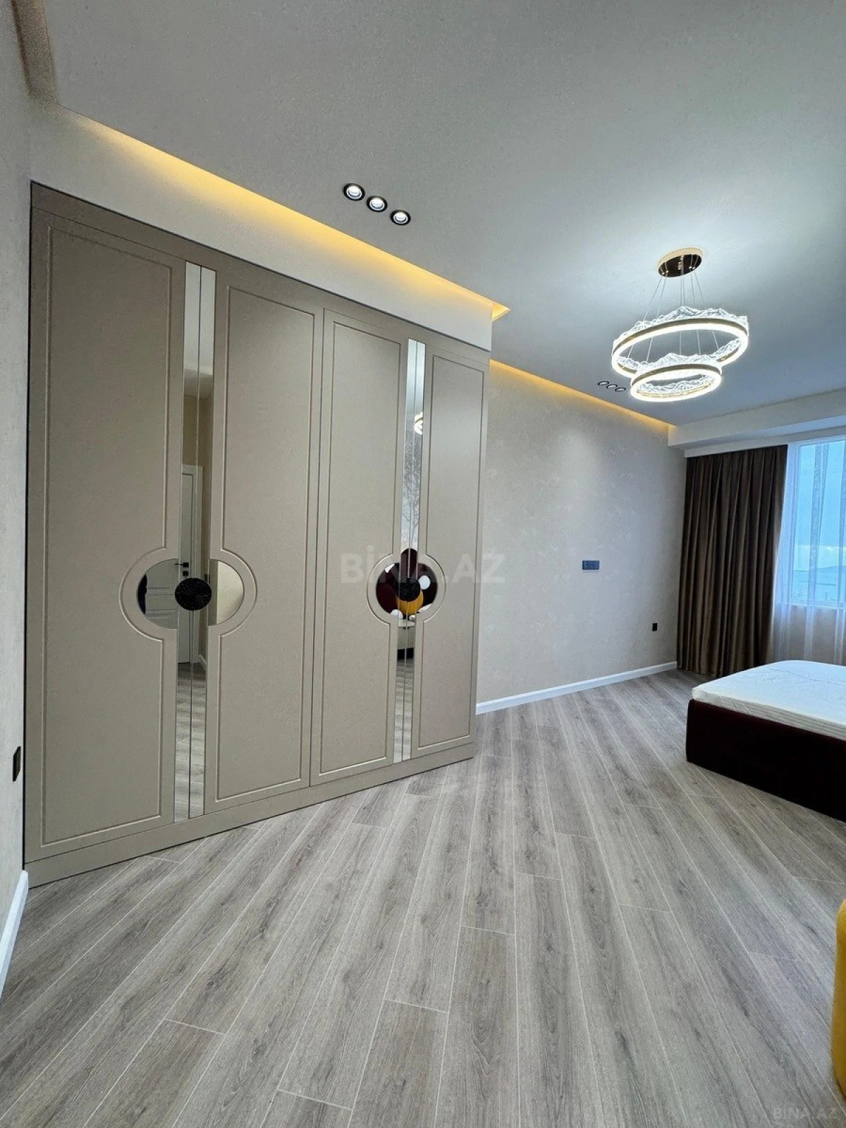 Satılır 3 otaqlı mənzil 80 m²