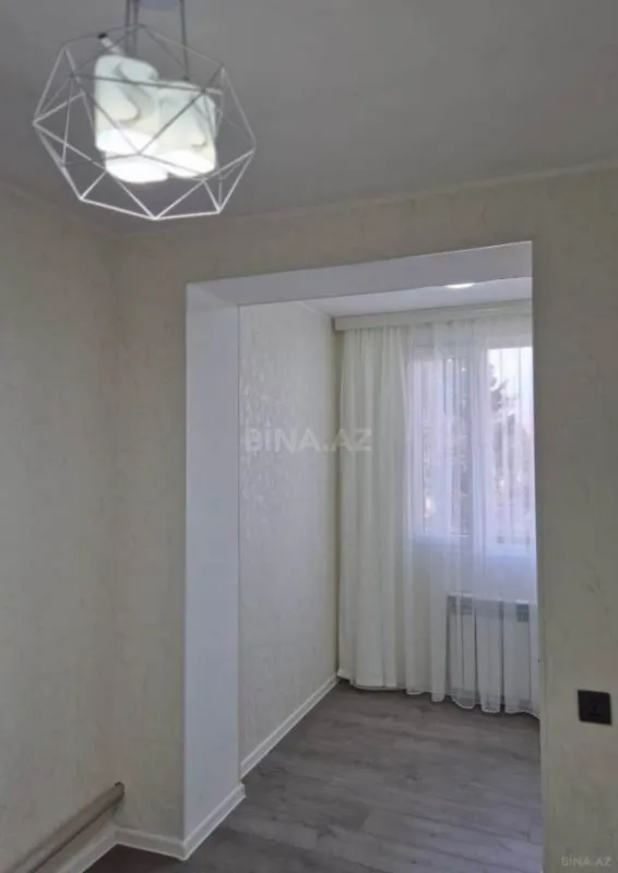 Satılır 3 otaqlı mənzil 50 m²