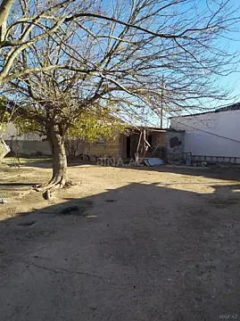 Satılır 5 otaqlı həyət evi 200 m²