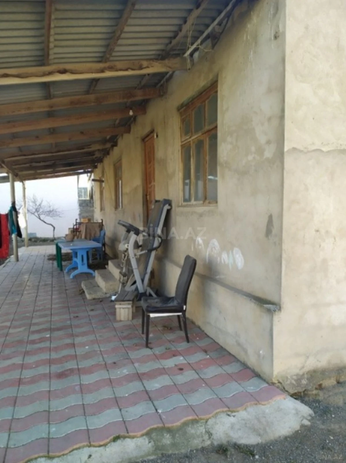 Satılır 5 otaqlı həyət evi 200 m²