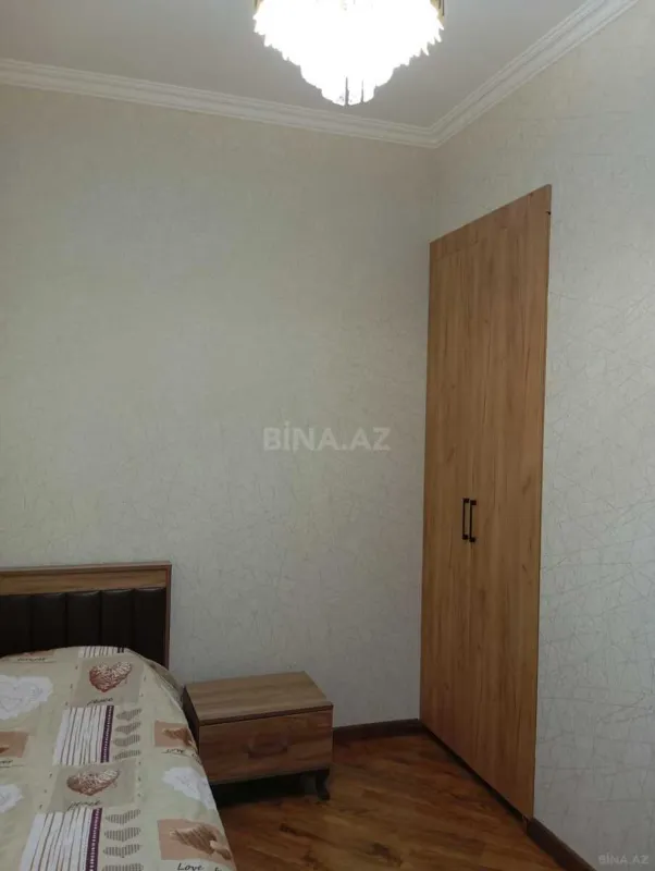 Satılır 3 otaqlı mənzil 106 m²