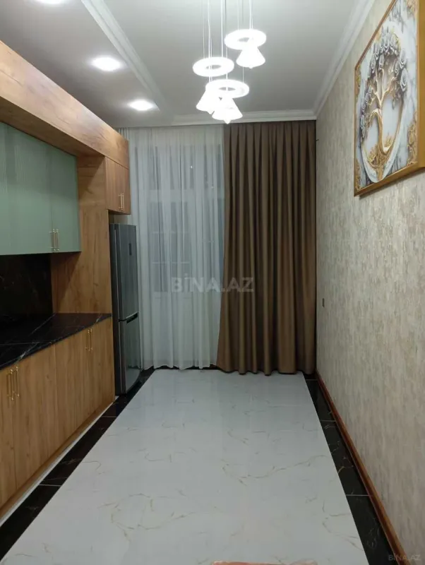 Satılır 3 otaqlı mənzil 106 m²