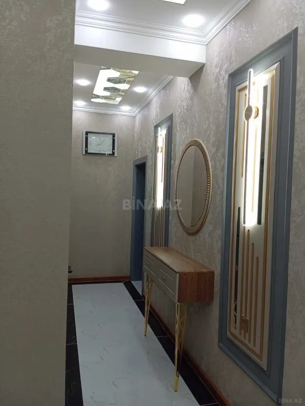 Satılır 3 otaqlı mənzil 106 m²