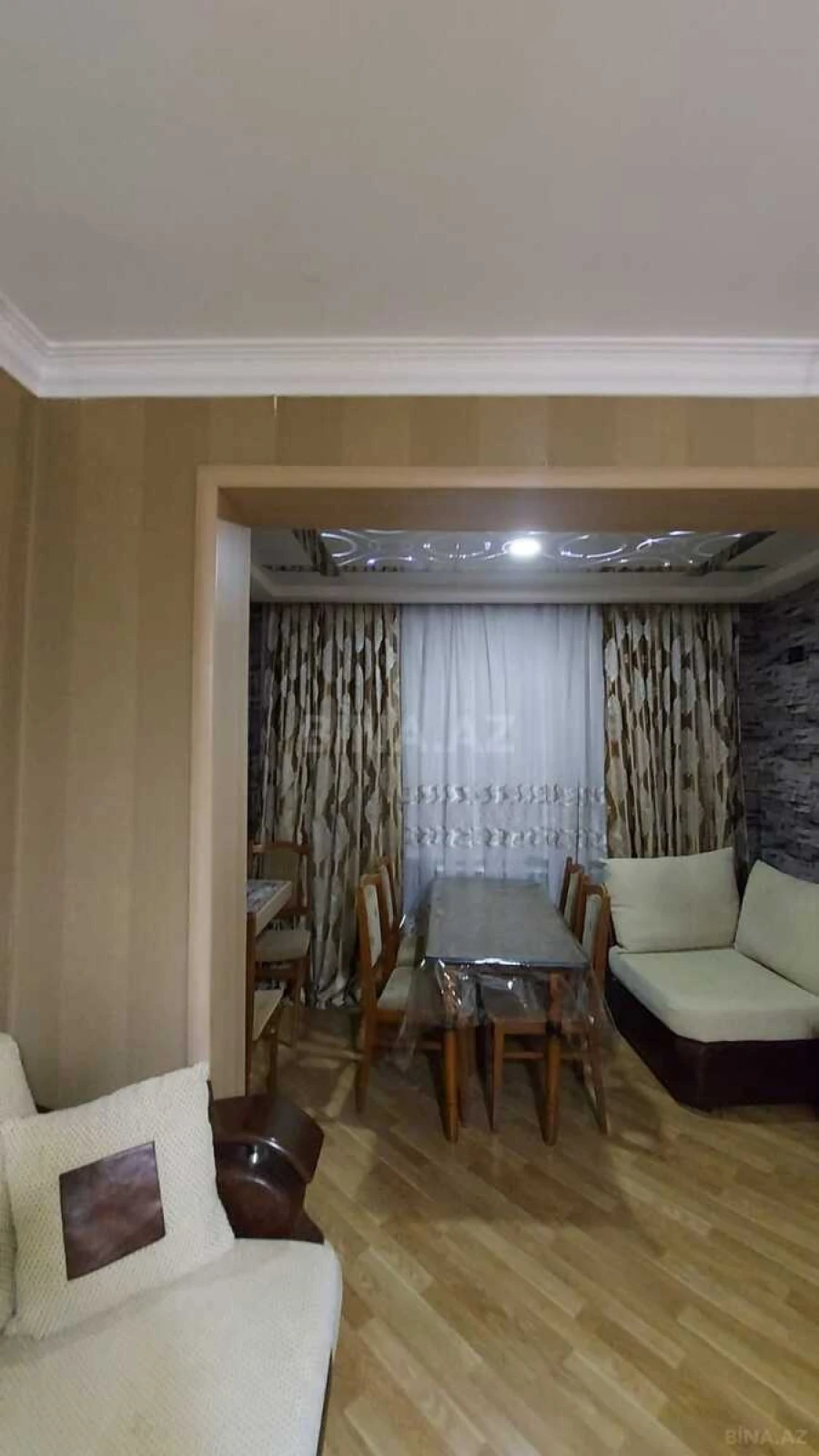Kirayə verilir 2 otaqlı mənzil 50 m²