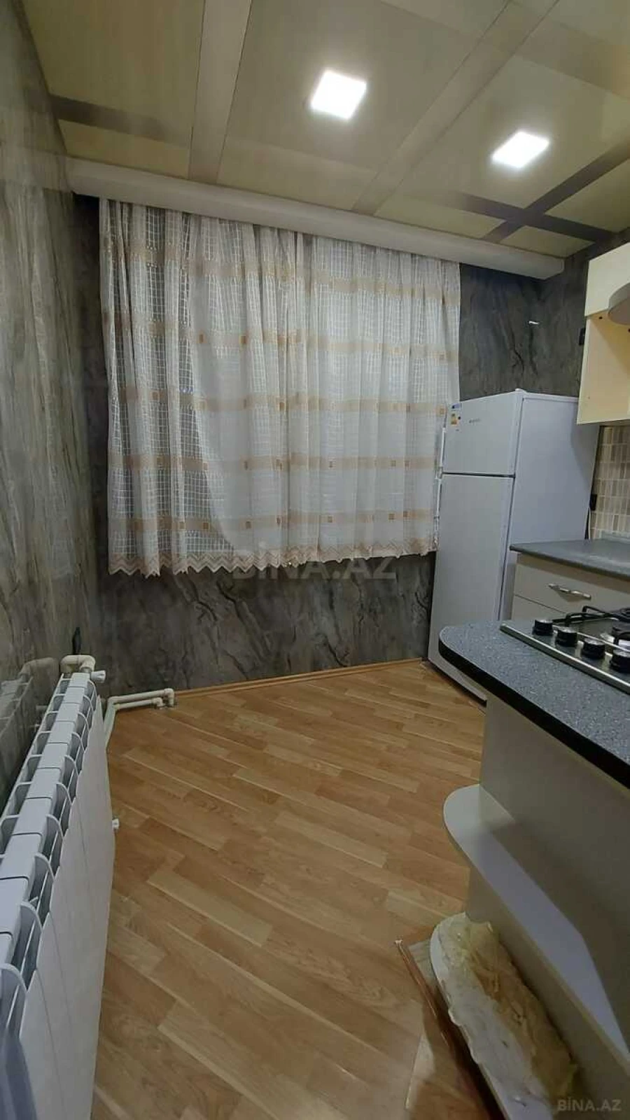 Kirayə verilir 2 otaqlı mənzil 50 m²