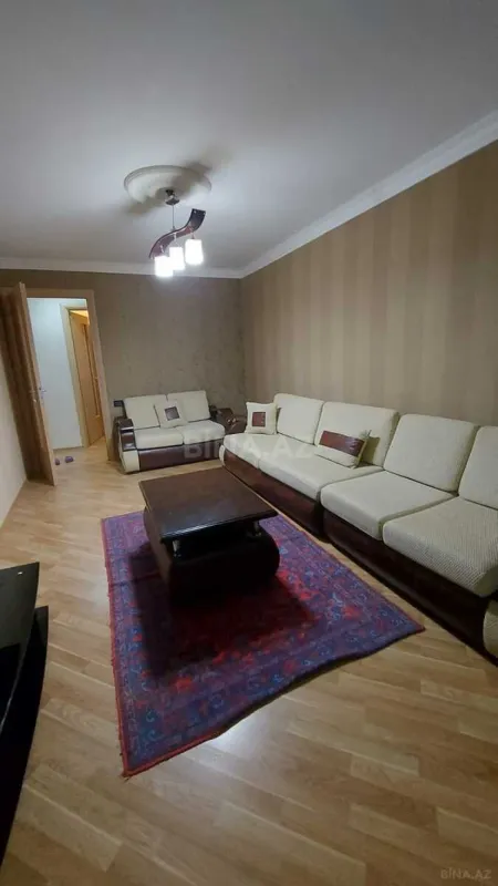 Kirayə verilir 2 otaqlı mənzil 50 m²