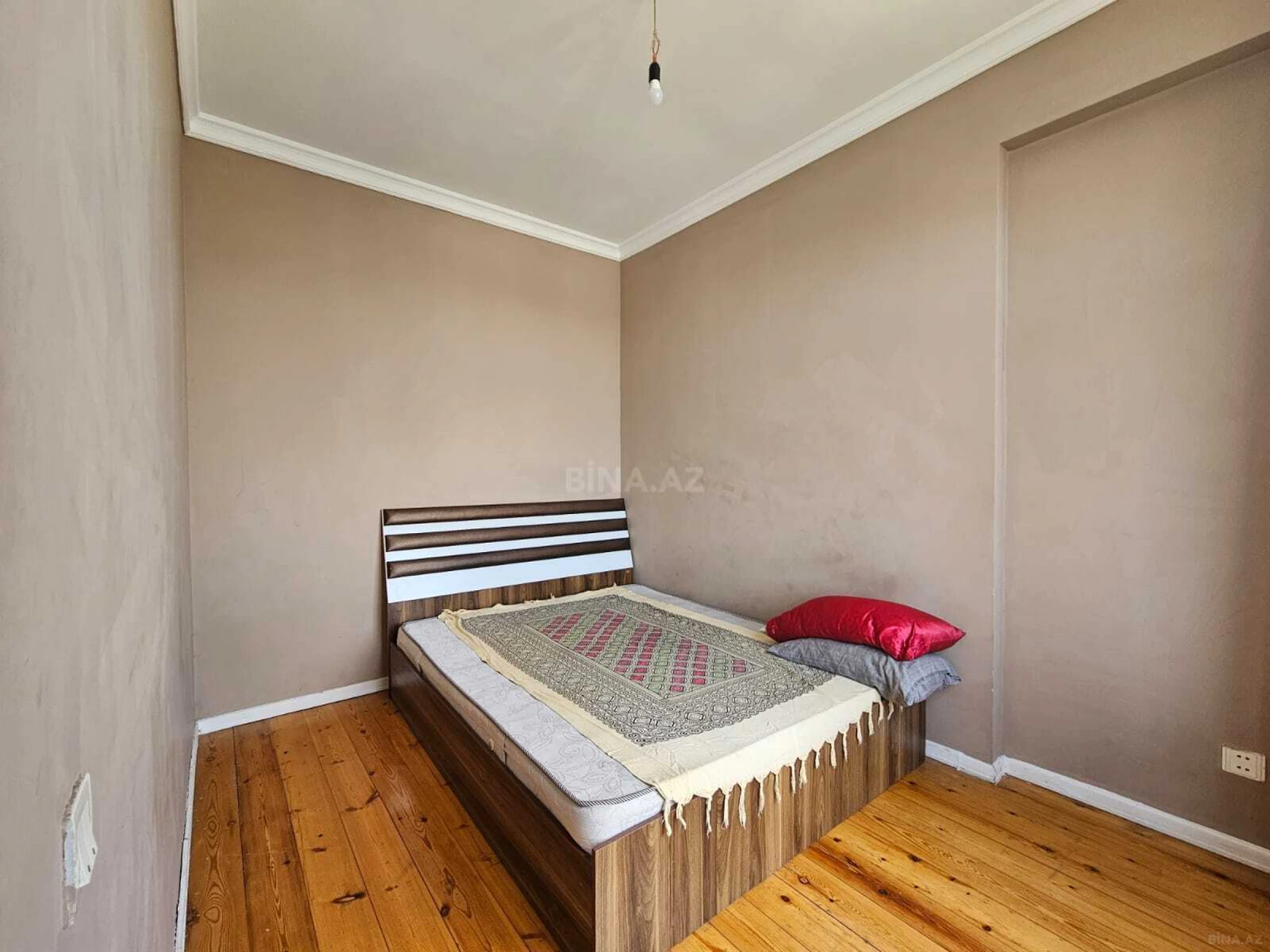 Kirayə verilir 2 otaqlı mənzil 56 m²