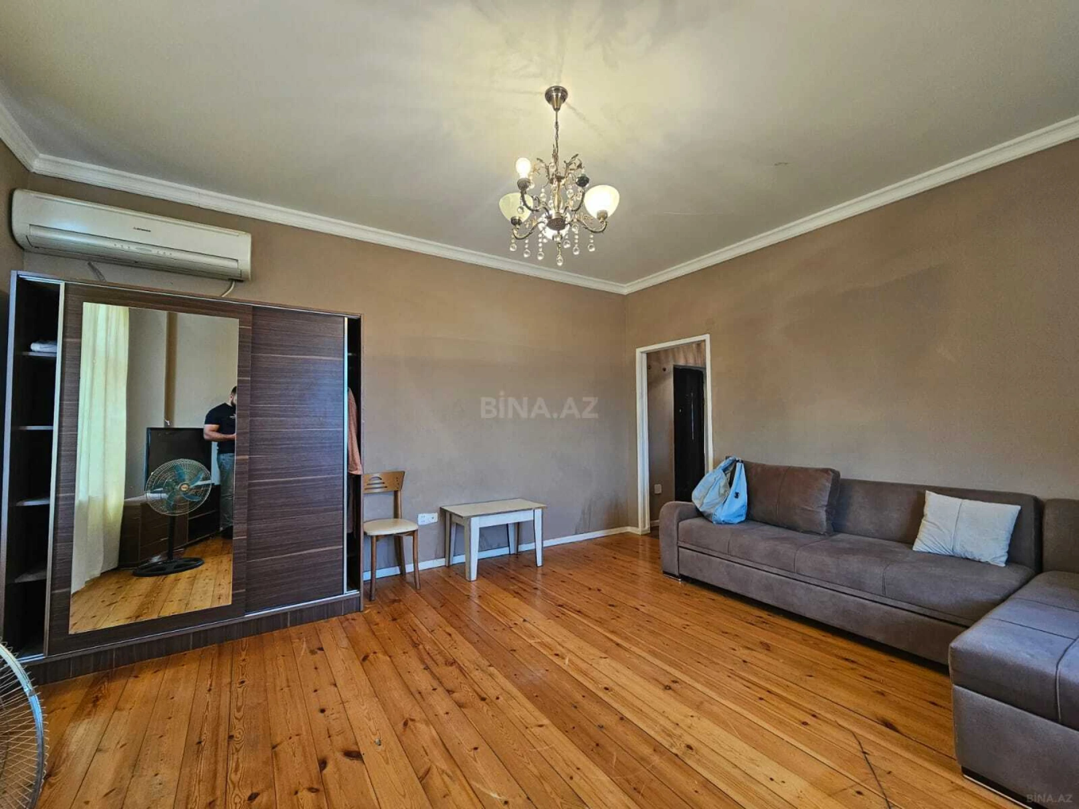 Kirayə verilir 2 otaqlı mənzil 56 m²