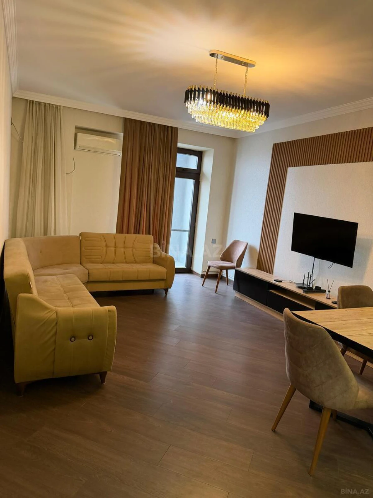 Kirayə verilir 3 otaqlı mənzil 110 m²