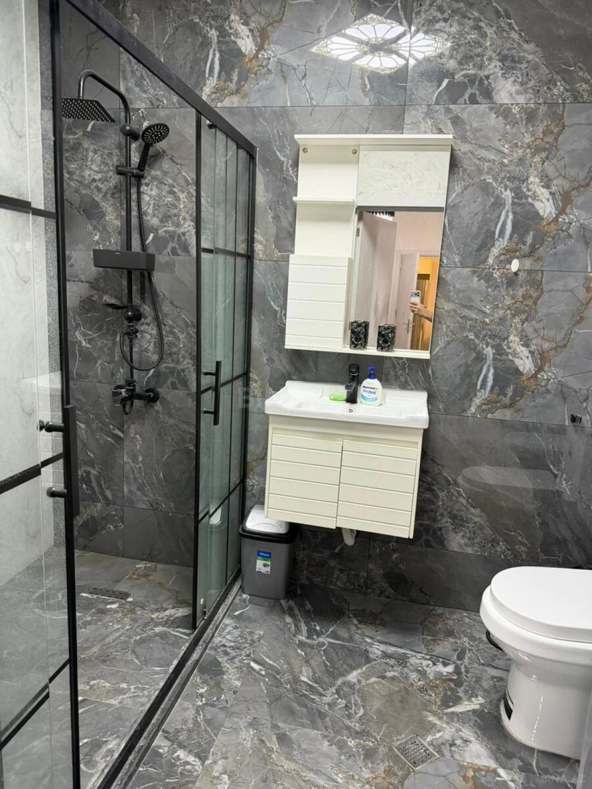 Kirayə verilir 3 otaqlı mənzil 110 m²
