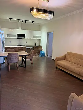 Kirayə verilir 3 otaqlı mənzil 110 m²