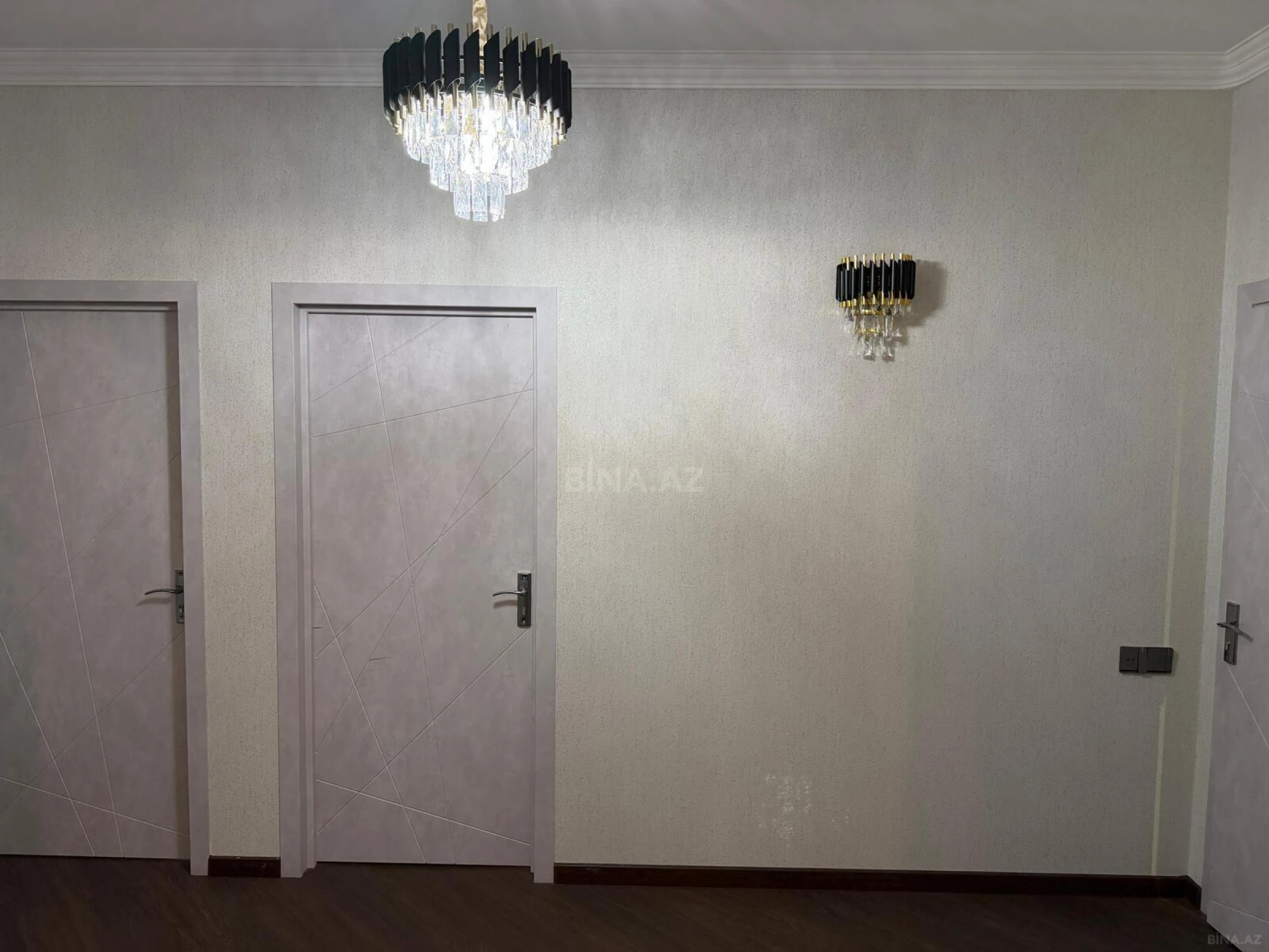 Kirayə verilir 3 otaqlı mənzil 110 m²