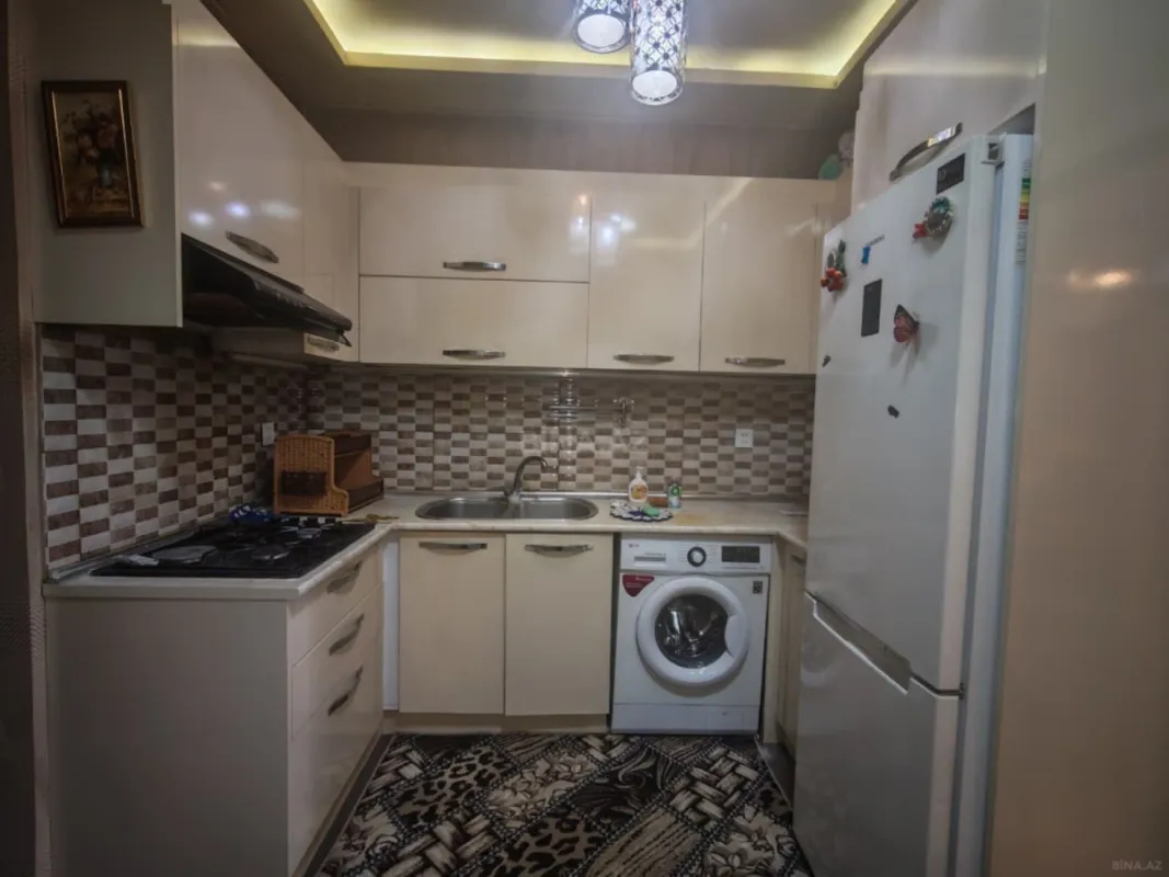 Satılır 3 otaqlı mənzil 70 m²
