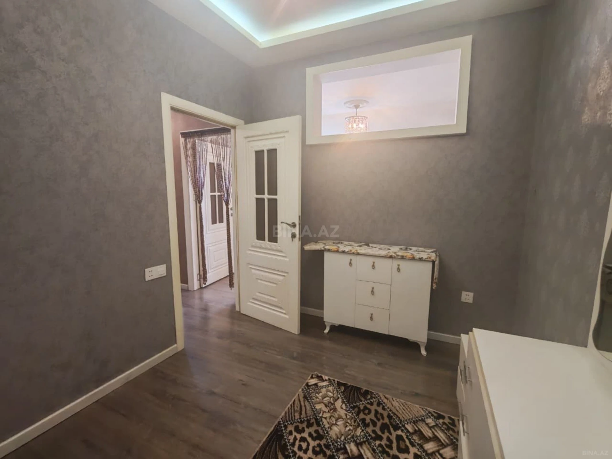 Satılır 3 otaqlı mənzil 70 m²