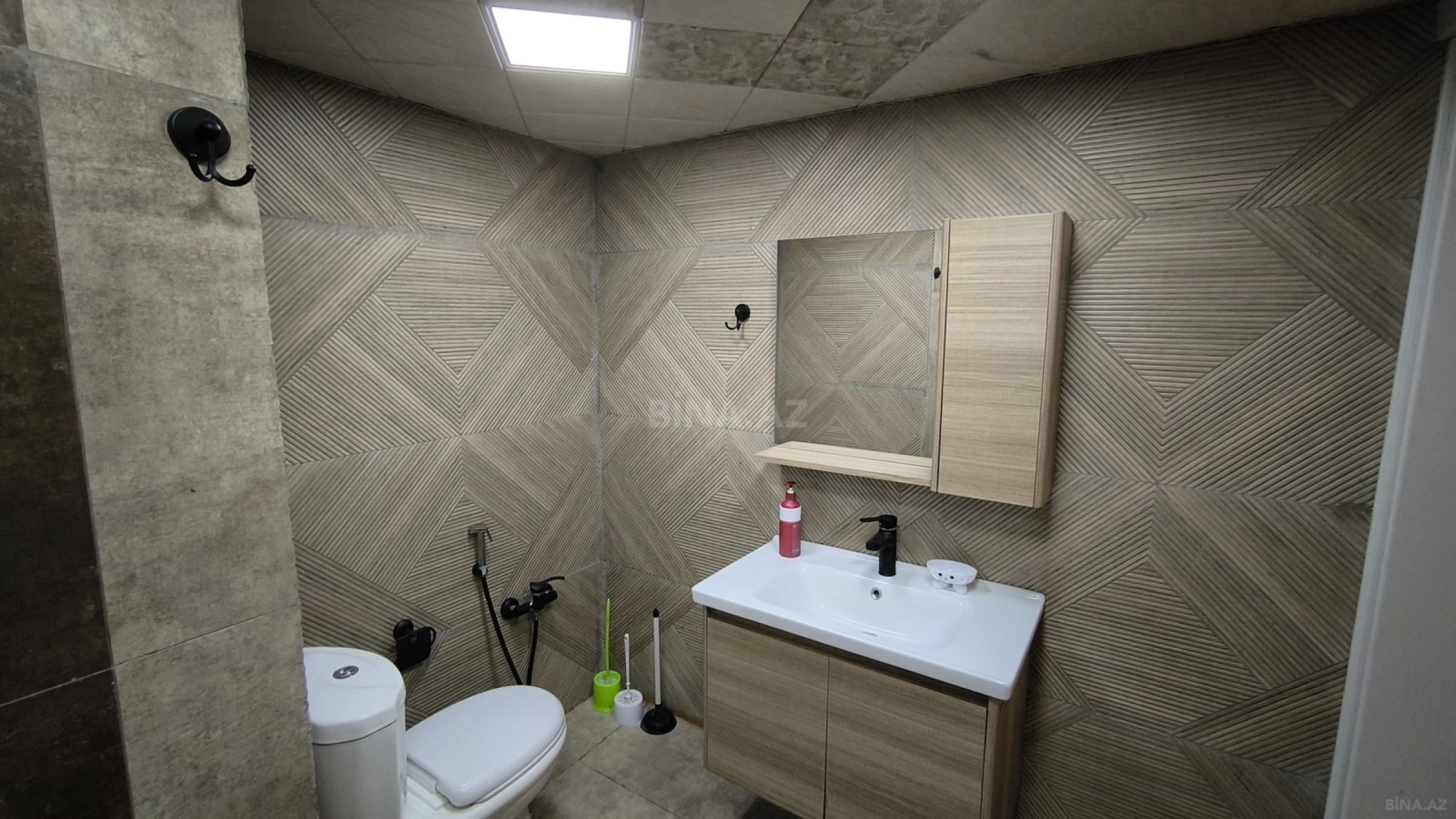 Kirayə verilir 3 otaqlı mənzil 86 m²