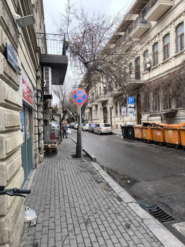 Kirayə verilir 3 otaqlı mənzil 86 m²