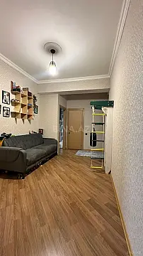 Satılır 2 otaqlı mənzil 105 m²