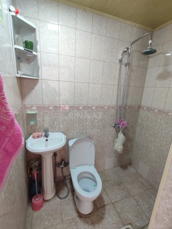 Satılır 4 otaqlı həyət evi 100 m²