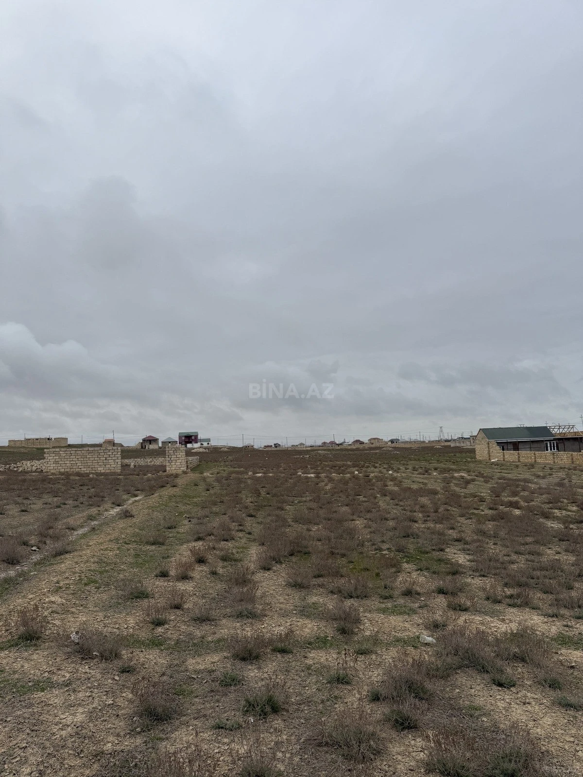 Satılır torpaq sahəsi 12 m²