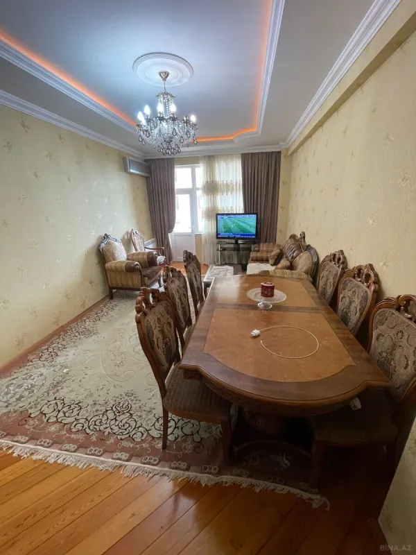 Satılır 3 otaqlı mənzil 84 m²