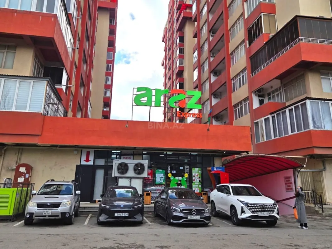 Satılır 3 otaqlı mənzil 70 m²