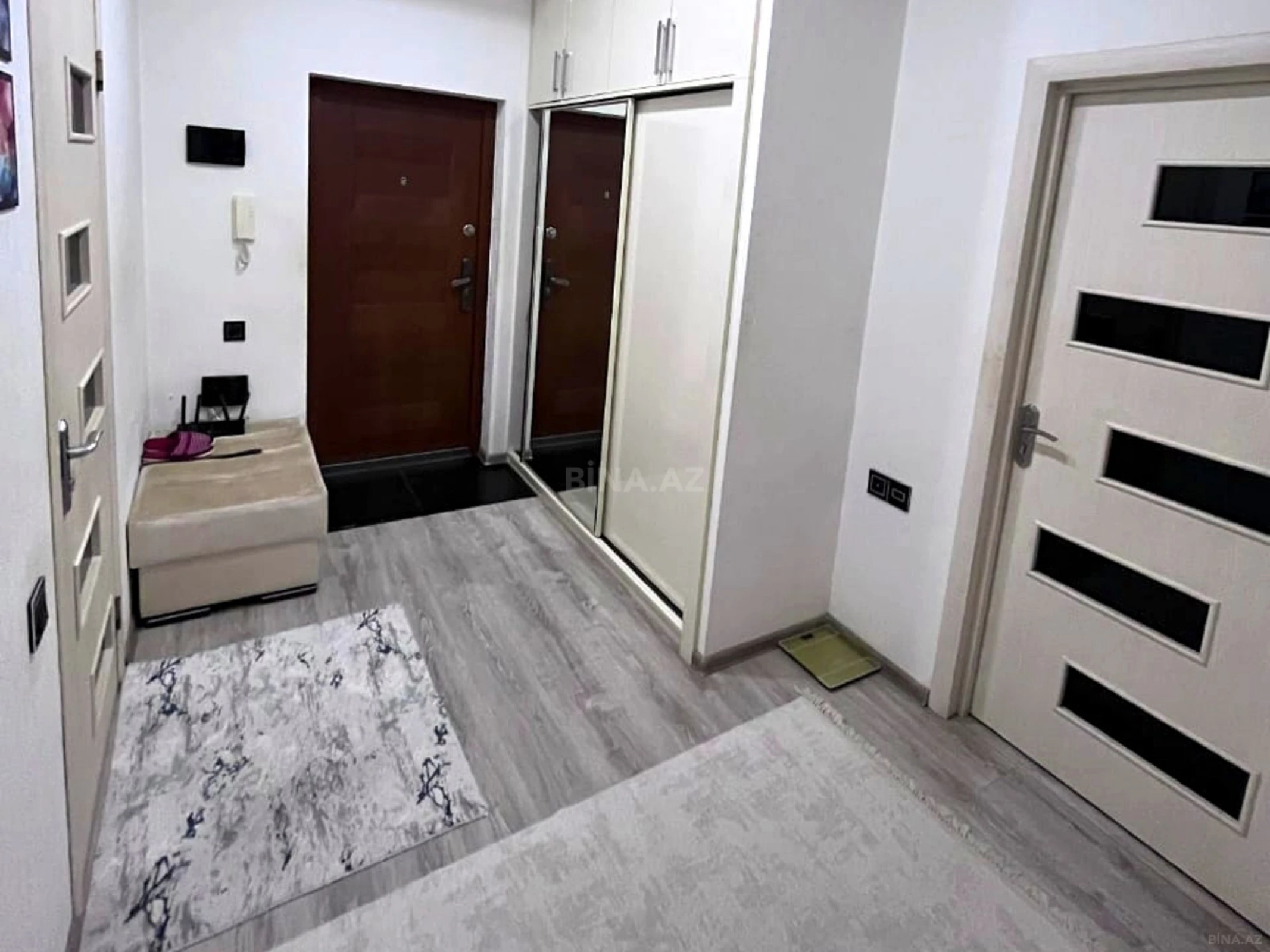 Satılır 3 otaqlı mənzil 70 m²
