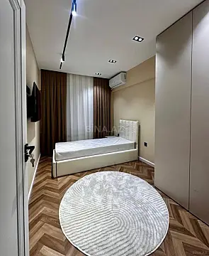 Kirayə verilir 3 otaqlı mənzil 115 m²