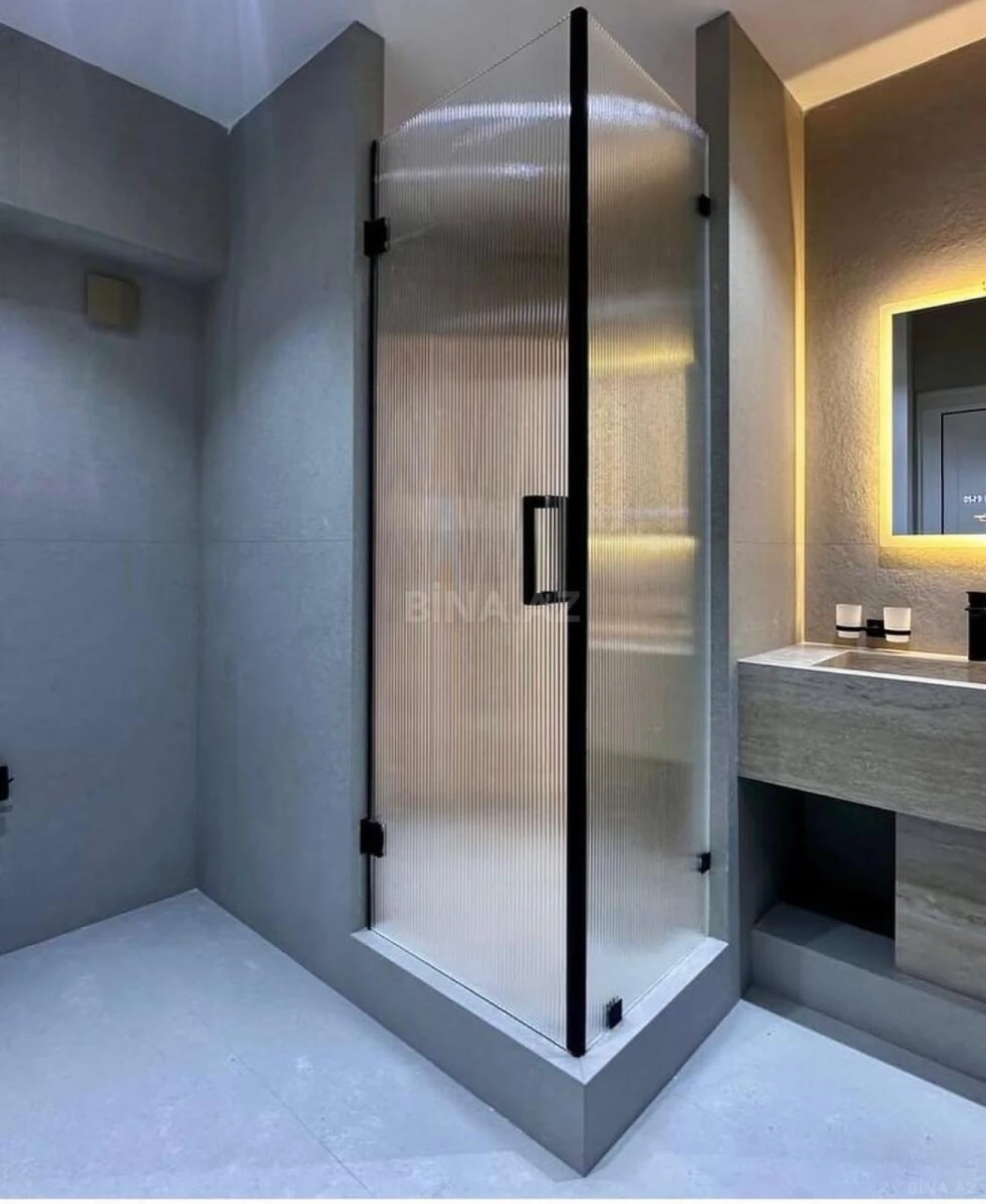 Kirayə verilir 3 otaqlı mənzil 115 m²