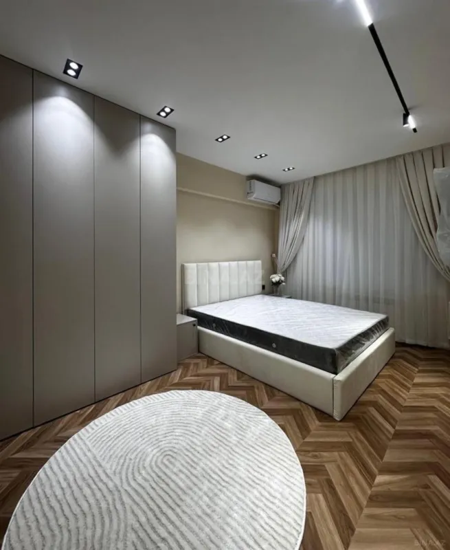 Kirayə verilir 3 otaqlı mənzil 115 m²