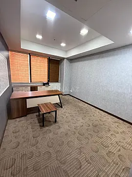 Kirayə verilir 5 otaqlı ofis 180 m²