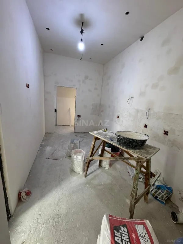 Satılır 2 otaqlı mənzil 70 m²