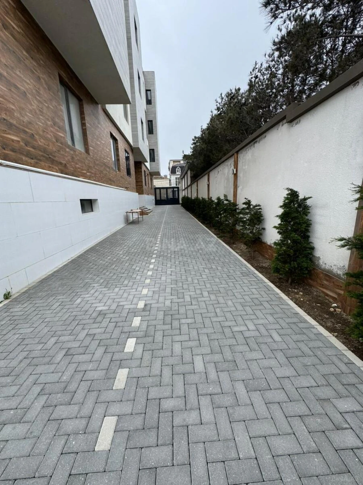 Satılır 2 otaqlı mənzil 70 m²