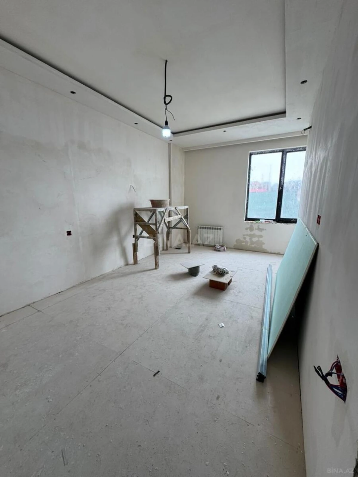 Satılır 2 otaqlı mənzil 70 m²