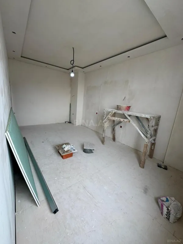Satılır 2 otaqlı mənzil 70 m²