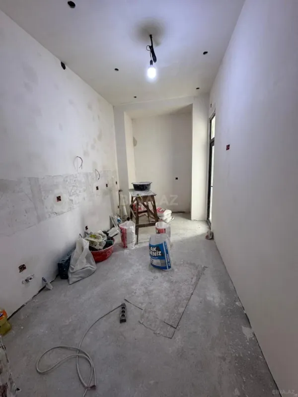 Satılır 2 otaqlı mənzil 70 m²