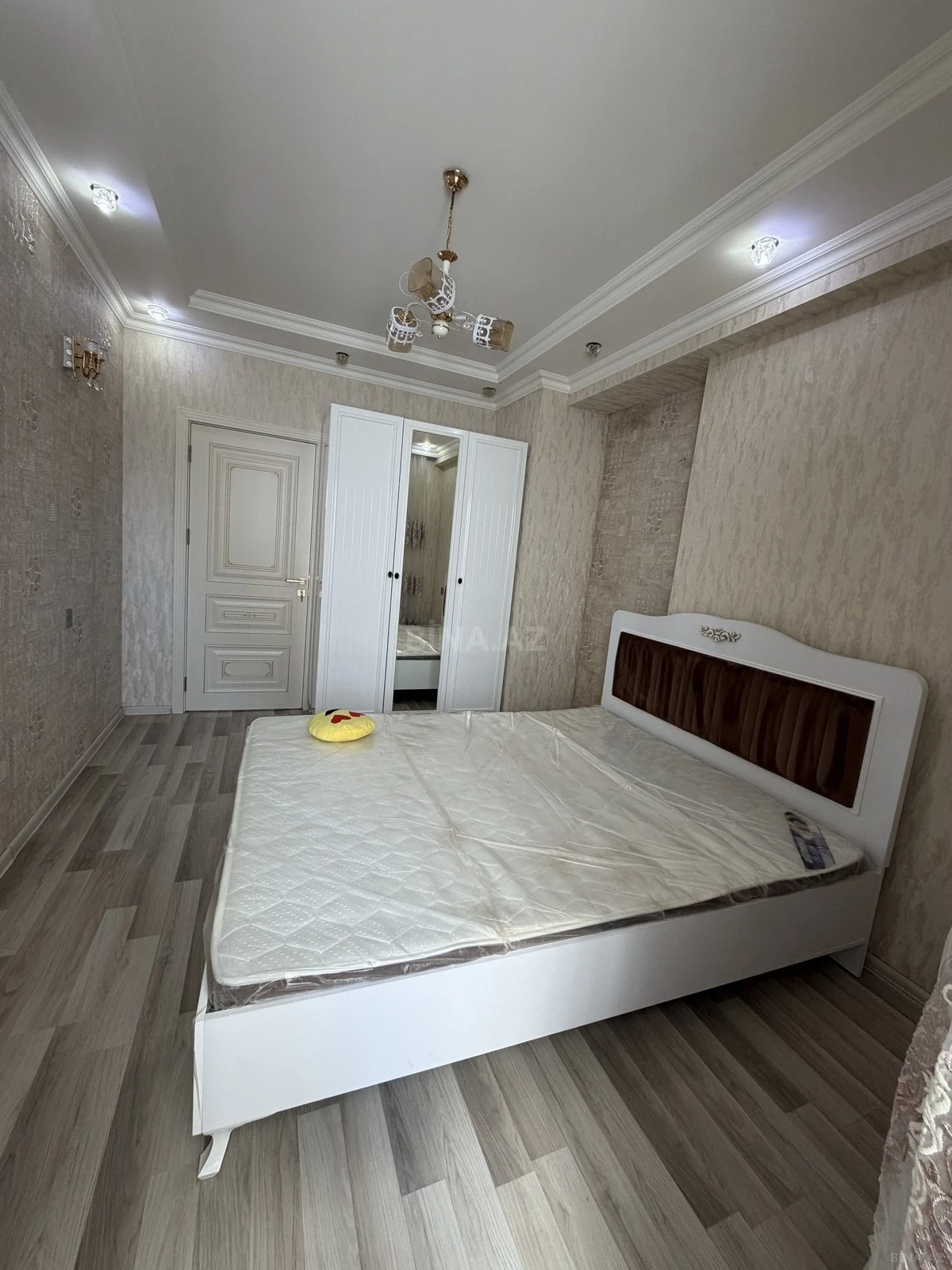 Kirayə verilir 2 otaqlı mənzil 45 m²