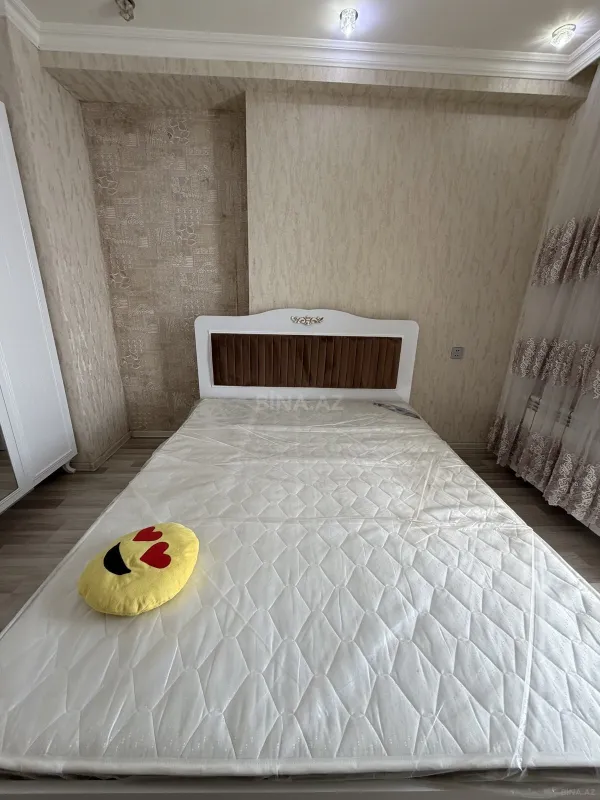 Kirayə verilir 2 otaqlı mənzil 45 m²