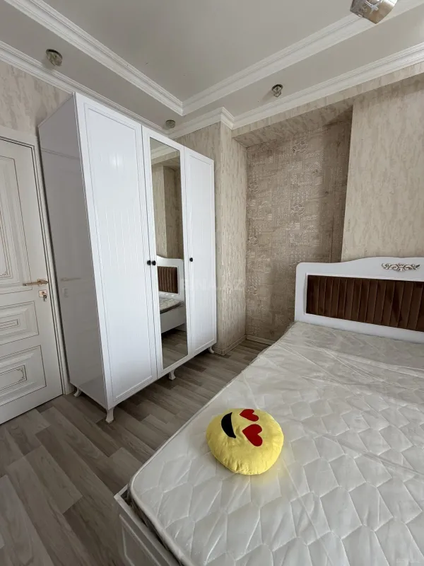 Kirayə verilir 2 otaqlı mənzil 45 m²