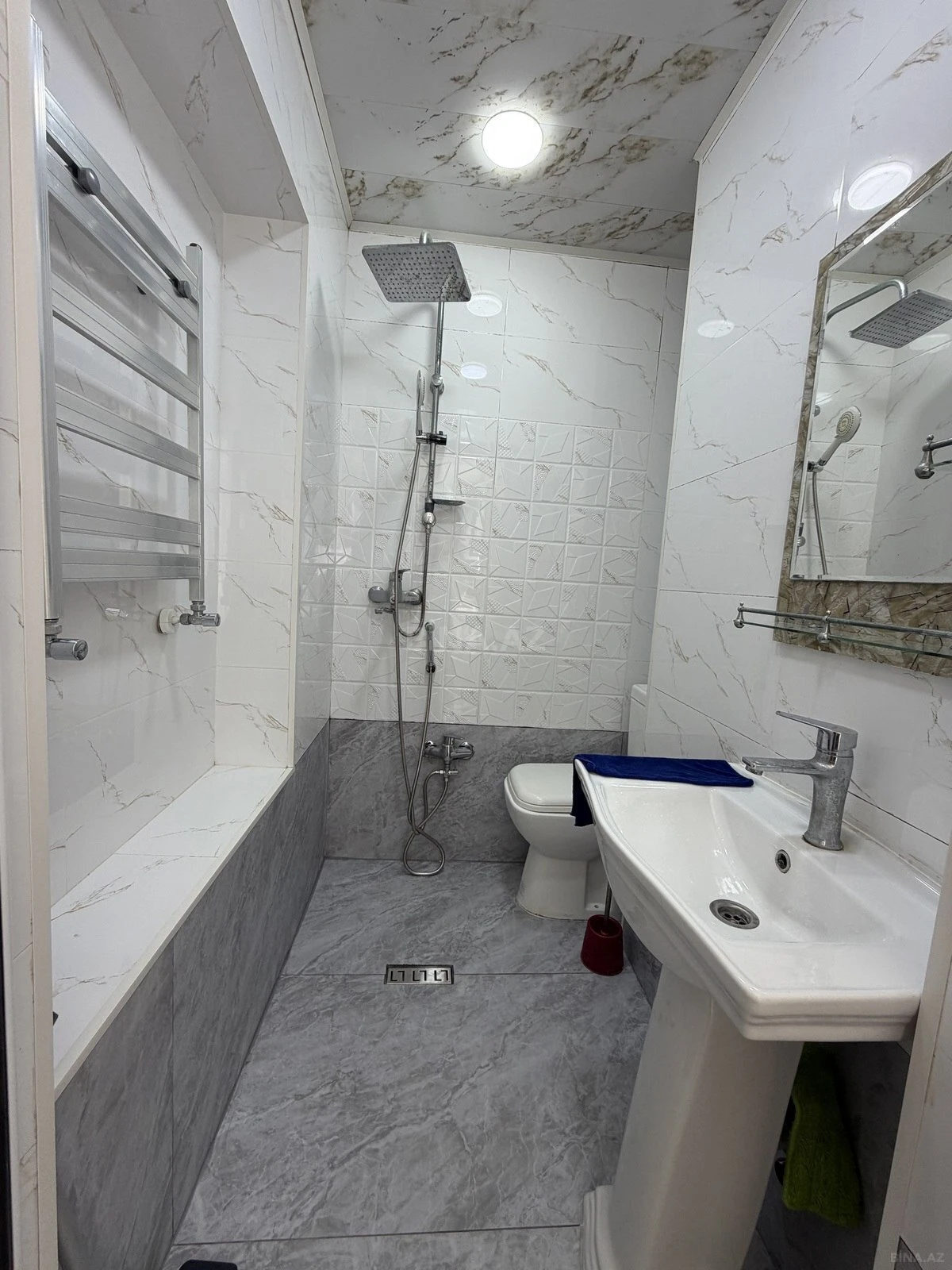 Kirayə verilir 2 otaqlı mənzil 45 m²